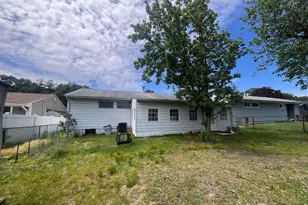 112 Kendall Dr, Sayreville, NJ 08859 - Photo 22