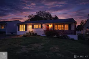 112 Kendall Dr, Sayreville, NJ 08859 - Photo 2