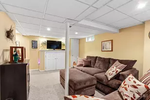 27 W James Pl, Iselin, NJ 08830 - Photo 24