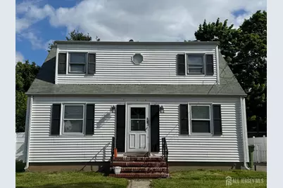 31 31 Pacifict St Street, Edison, NJ 08817 - Photo 2