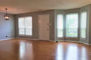 19 Goodwin Dr, North Brunswick Township, NJ 08902 - Photo 2