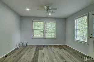 7 Betsy Ross Dr, Monroe Township, NJ 08831 - Photo 12