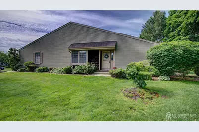7 Betsy Ross Drive #A, Monroe Township, NJ 08831 - Photo 4