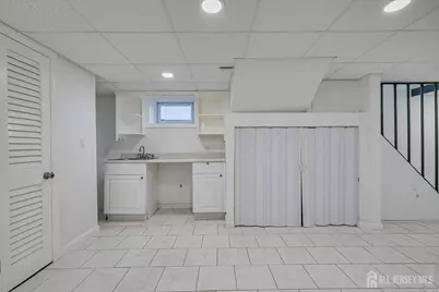 320 Demorest Avenue, Avenel, NJ 07001 - Photo 32