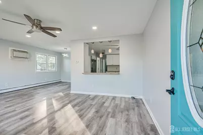 320 Demorest Avenue, Avenel, NJ 07001 - Photo 8