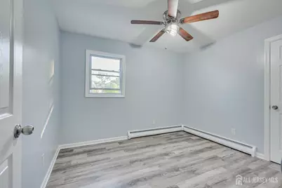 320 Demorest Avenue, Avenel, NJ 07001 - Photo 24