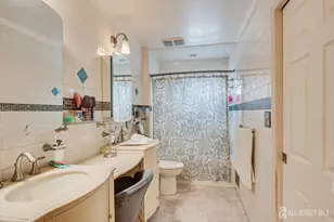 4 Wick Dr, Fords, NJ 08863 - Photo 18