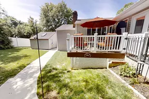 4 Meade Ct, Piscataway Township, NJ 08854 - Photo 6