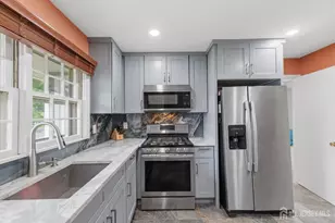38 Valley Vale Dr, Old Bridge Township, NJ 08857 - Photo 14