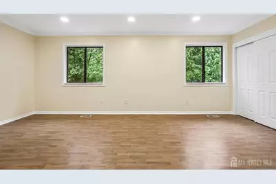20 Palm Court, Edison, NJ 08820 - Photo 18