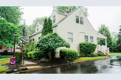 33 Lancaster Road, Colonia, NJ 07067 - Photo 2