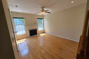 1301 Dahlia Cir, South Brunswick Township, NJ 08810 - Photo 6