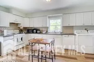 623 Park Ave, Piscataway Township, NJ 08854 - Photo 8