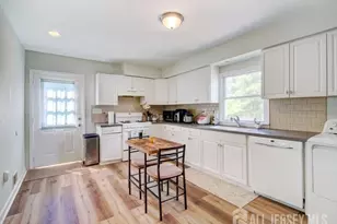 623 Park Ave, Piscataway Township, NJ 08854 - Photo 14
