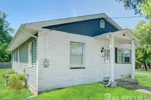 623 Park Ave, Piscataway Township, NJ 08854 - Photo 2