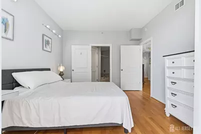 20 Livingston Avenue #1102, New Brunswick, NJ 08901 - Photo 14