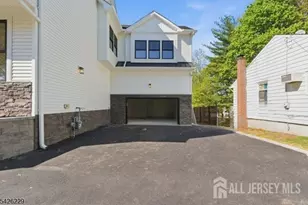 61 Hickory St, Metuchen, NJ 08840 - Photo 34