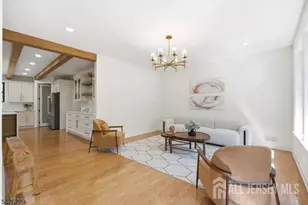 61 Hickory St, Metuchen, NJ 08840 - Photo 4