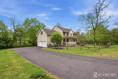 3 Lincoln Avenue, Franklin Township, NJ 08540 - Photo 2