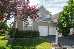 16 Biesiada Ct, Sayreville, NJ 08859 - Photo 2
