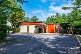 34 Henderson Rd, South Brunswick Township, NJ 08824 - Photo 38