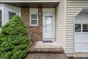 3 Senna Dr, Sayreville, NJ 08859 - Photo 2
