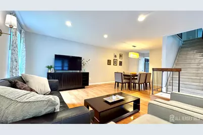 507 Timber Oaks Road, Edison, NJ 08820 - Photo 4