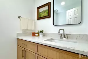 507 Timber Oaks Rd, Edison, NJ 08820 - Photo 10