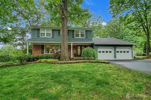20 Apache Ct, East Brunswick Township, NJ 08816 - Photo 1