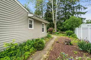 3 Packard Rd, East Brunswick Township, NJ 08816 - Photo 24