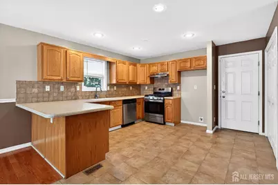 977 Cox Road, North Brunswick Township, NJ 08902 - Photo 16