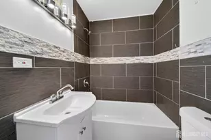 534 Roosevelt Ave, Carteret, NJ 07008 - Photo 6