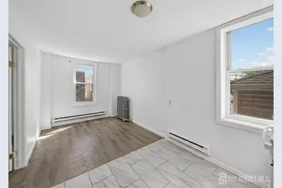 534 Roosevelt Avenue #2, Carteret, NJ 07008 - Photo 4