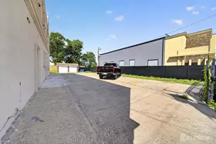 534 Roosevelt Ave, Carteret, NJ 07008 - Photo 2