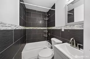 534 Roosevelt Ave, Carteret, NJ 07008 - Photo 4