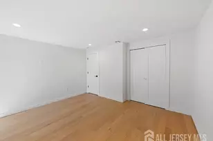 3 Meadow Rd, Edison, NJ 08817 - Photo 12