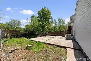 3 Meadow Rd, Edison, NJ 08817 - Photo 18