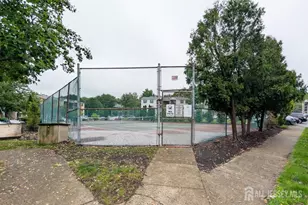 372 Lancaster Ct, Piscataway Township, NJ 08854 - Photo 22