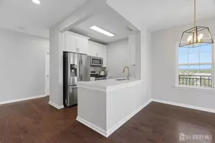 648 Strassle Wy, South Plainfield, NJ 07080 - Photo 10