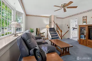 287 Crestwood Dr, Milltown, NJ 08850 - Photo 4