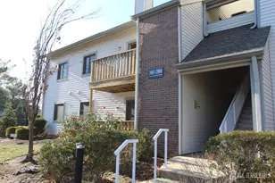 2002 Ravens Crest Dr, Plainsboro Township, NJ 08536 - Photo 4