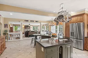 4 Honey Ct, Metuchen, NJ 08840 - Photo 4