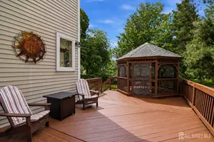 4 Honey Ct, Metuchen, NJ 08840 - Photo 26