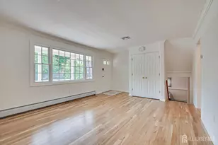 21 Thomas St, Metuchen, NJ 08840 - Photo 6