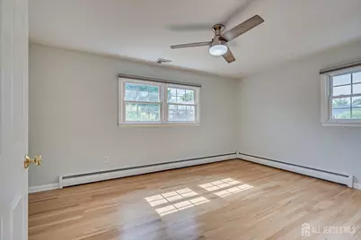 21 Thomas Street, Metuchen, NJ 08840 - Photo 32