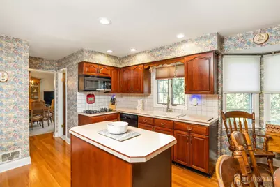176 Clay Street, Milltown, NJ 08850 - Photo 10