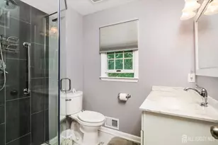 176 Clay St, Milltown, NJ 08850 - Photo 24