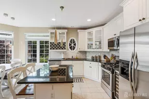45 W Aspen Way W, Matawan, NJ 07747 - Photo 10