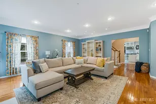 45 W Aspen Way W, Matawan, NJ 07747 - Photo 6