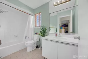 89 Park Gate Dr, Edison, NJ 08820 - Photo 14